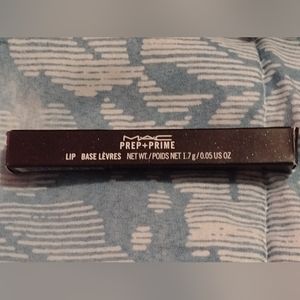 MAC Cosmetics Prep+Prime Lips